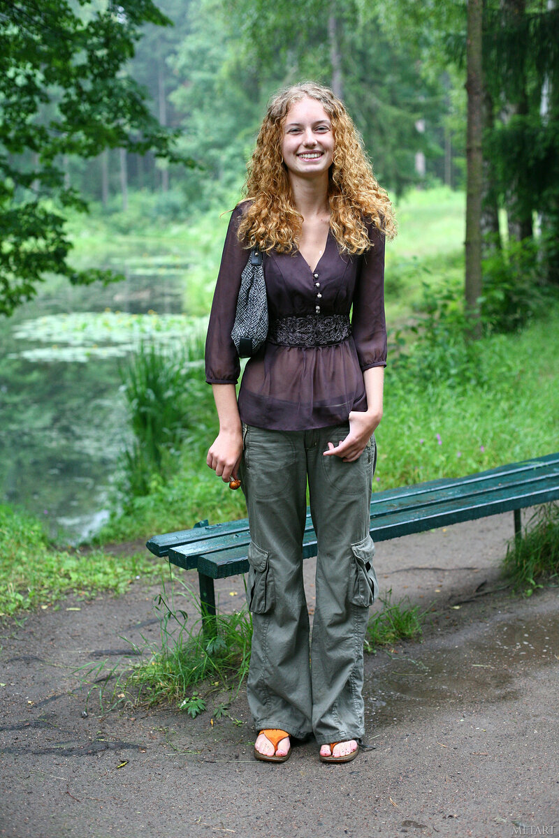 Разиля, 19 лет, 0 размер груди